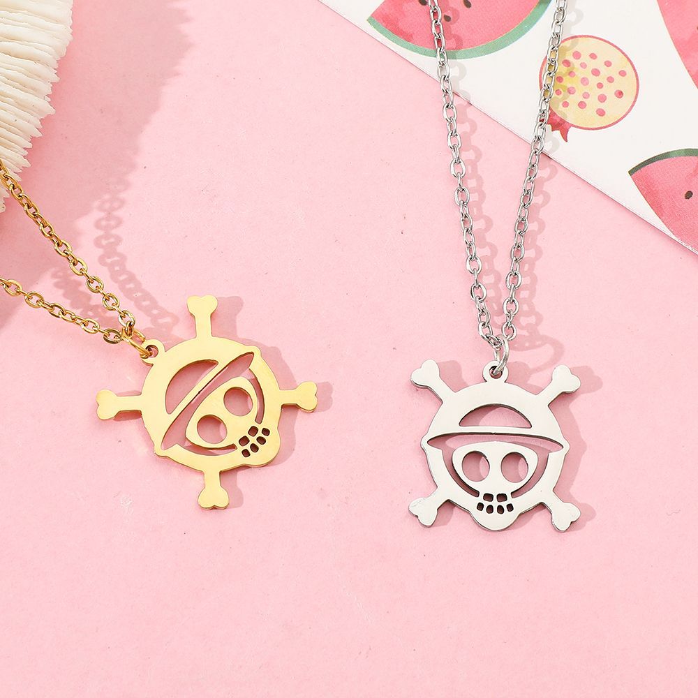 アニメスカル合金中空ペンダントネックレス日本の漫画漫画 2D - Men Accessories Necklace のレビューと価格