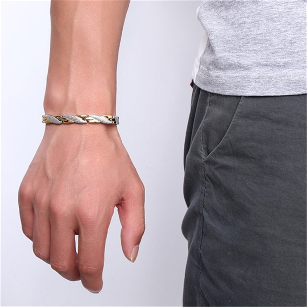 男性と女性のための磁気ブレスレット,熱力のある光線療法,健康 - Men Accessories Singapore のレビューと価格