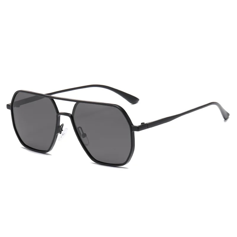 ヴィンテージ偏光サングラス男性ファッションブラックシェードア - Sunglasses Polarized Men のレビューと価格